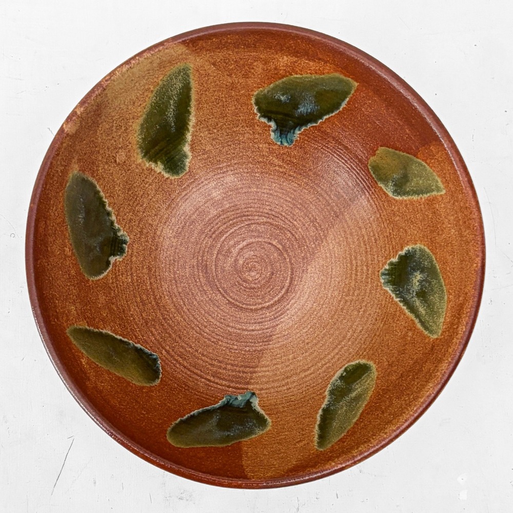 Signed Studio Pottery Ceramic Bowl Leaf Pattern Terracotta Green Glaze 8.5"